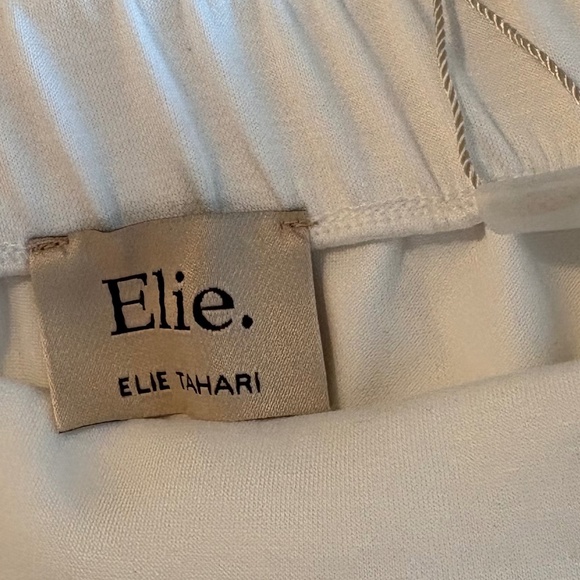 ELIE TAHARI PANTS🤍 - Picture 6 of 7